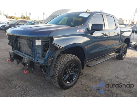 2020 Chevrolet Silverado 1500 4Wd Short Bed Lt Trail Boss z USA, uszkodzony, nr VIN 3GCPYFED6LG360394